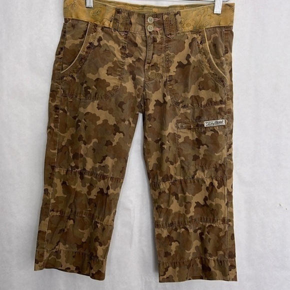 Lucky brand crop camo jeans 2/26 132 - Picture 1 of 7